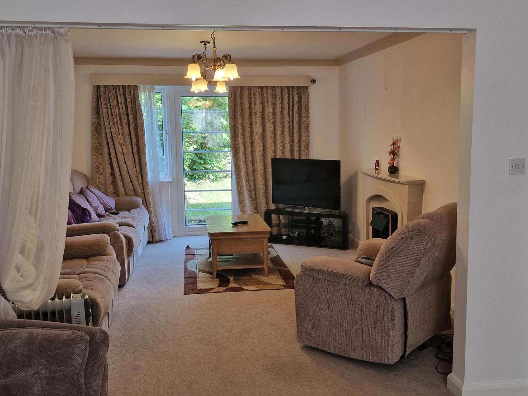 D Elmdon Homestay Shared 4 Bedrooms Birmingam Exterior foto